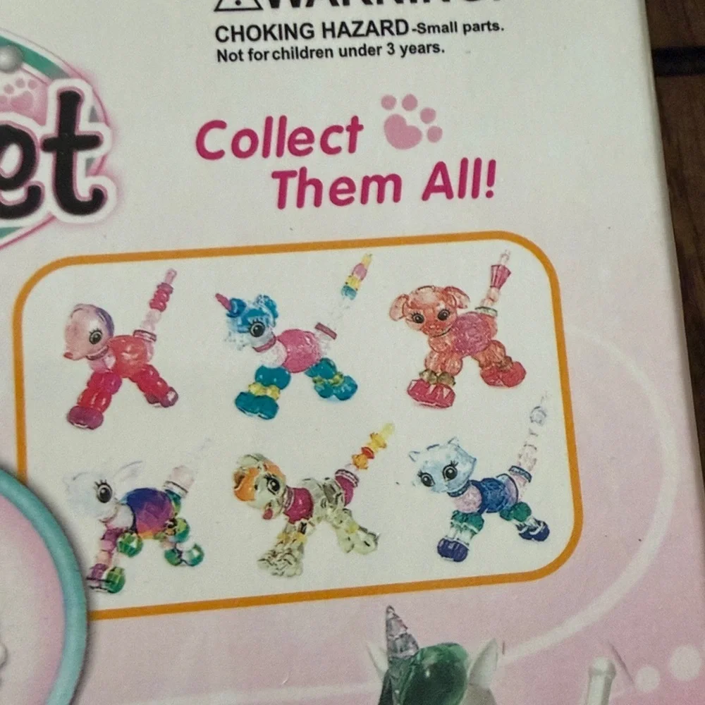 Magical Bracelet Twist Animal Transform 6 units TWIST INTO A PET!